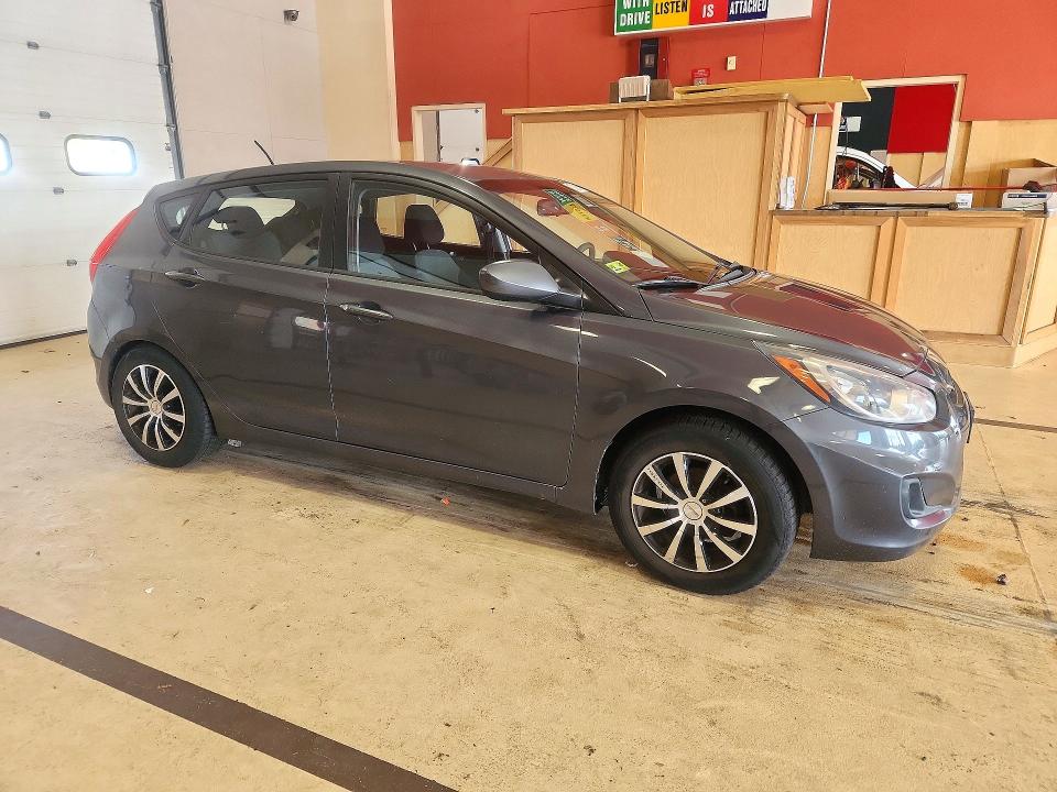 Photo 4 from auction – 2012 HYUNDAI ACCENT with VIN KMHCT5AE2CU042416