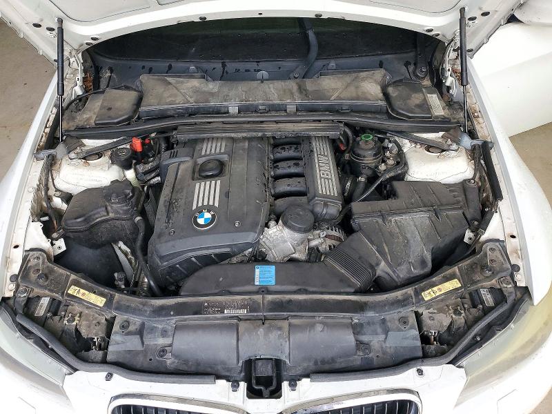 Снимка 11 от търг – 2010 BMW 328 с VIN WBAPK7C57AA461553