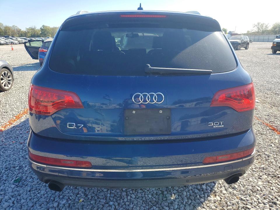 Foto 6 de la subasta – 2015 AUDI Q7 con VIN WA1LGAFEXFD025419