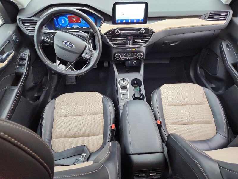 Foto 8 de la subasta – 2021 FORD ESCAPE con VIN 1FMCU9J94MUA03335