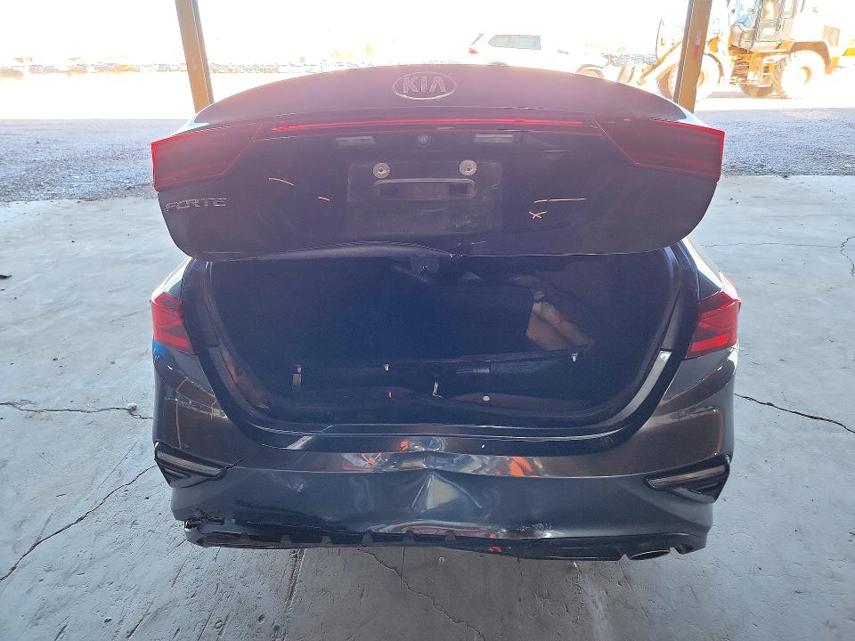 Zdjęcie 6 z aukcji – 2019 KIA FORTE z VIN 3KPF24AD8KE052953