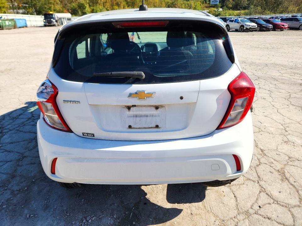 Снимка 6 от търг – 2017 CHEVROLET SPARK с VIN KL8CB6SAXHC755725