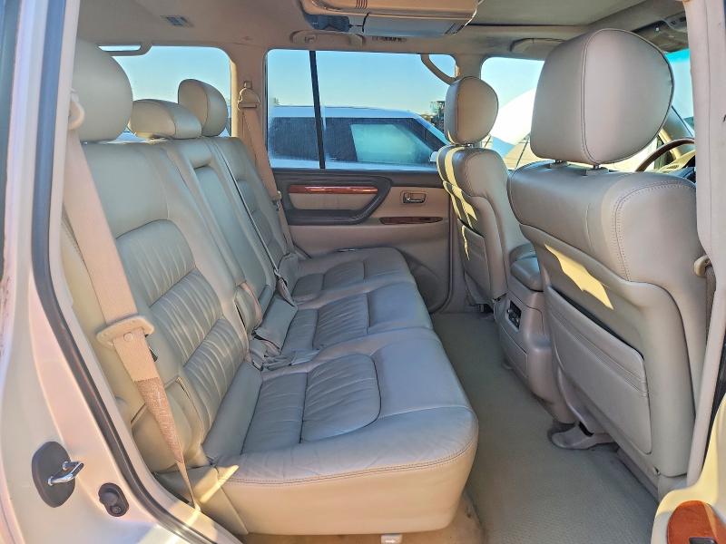 Photo 10 from auction – 2005 LEXUS LX with VIN JTJHT00W753550197