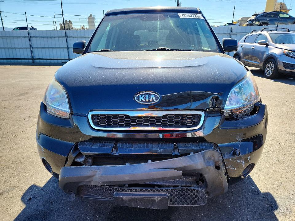 Photo 5 from auction – 2011 KIA SOUL with VIN KNDJT2A22B7215557