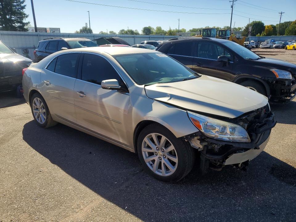 Снимка 4 от търг – 2015 CHEVROLET MALIBU с VIN 1G11D5SLXFF330708