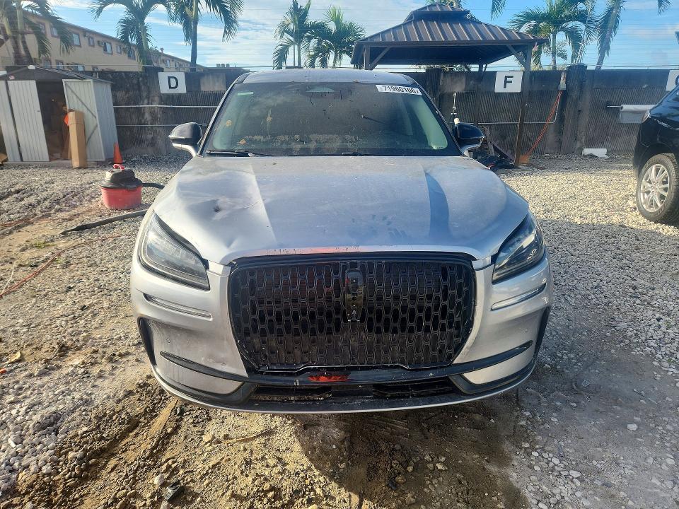 Photo 5 from auction – 2023 LINCOLN CORSAIR with VIN 5LMCJ1CA2PUL19870