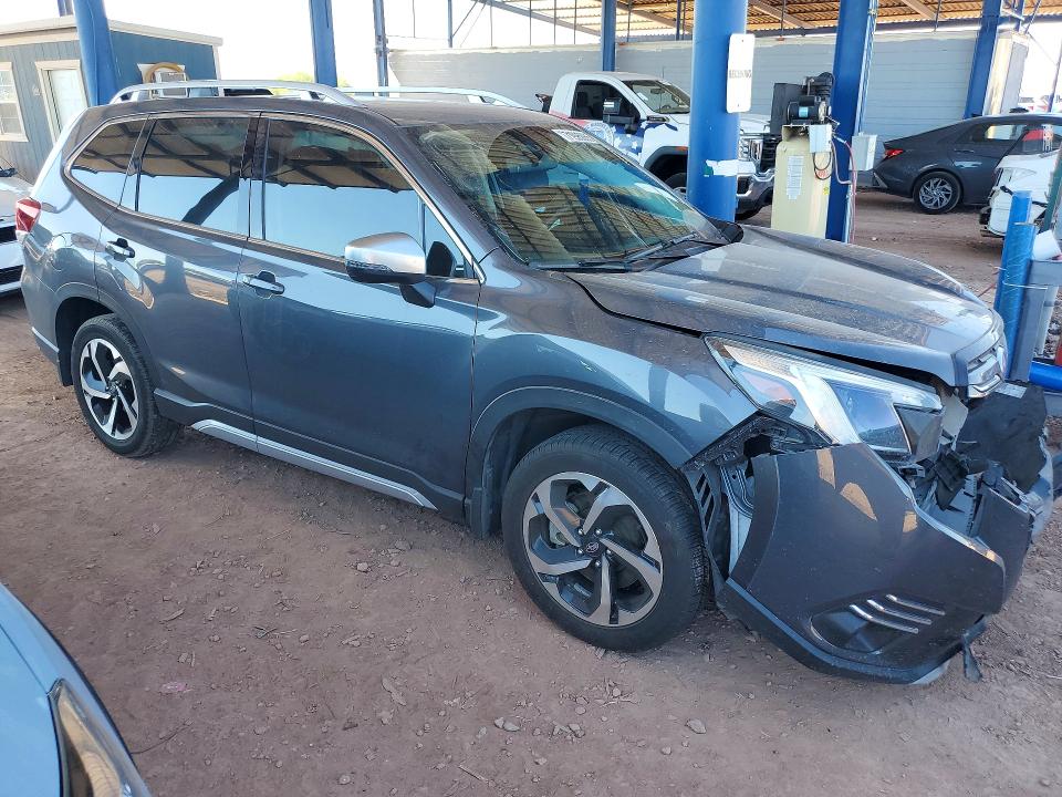 Снимка 4 от търг – 2022 SUBARU FORESTER с VIN JF2SKARC6NH529484
