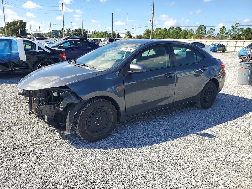 TOYOTA COROLLA 2015 с VIN 2T1BURHEXFC326713 - Снимка от търг