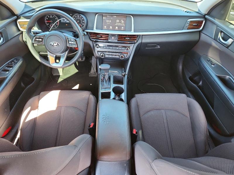 Photo 8 from auction – 2019 KIA OPTIMA with VIN 5XXGT4L31KG343355
