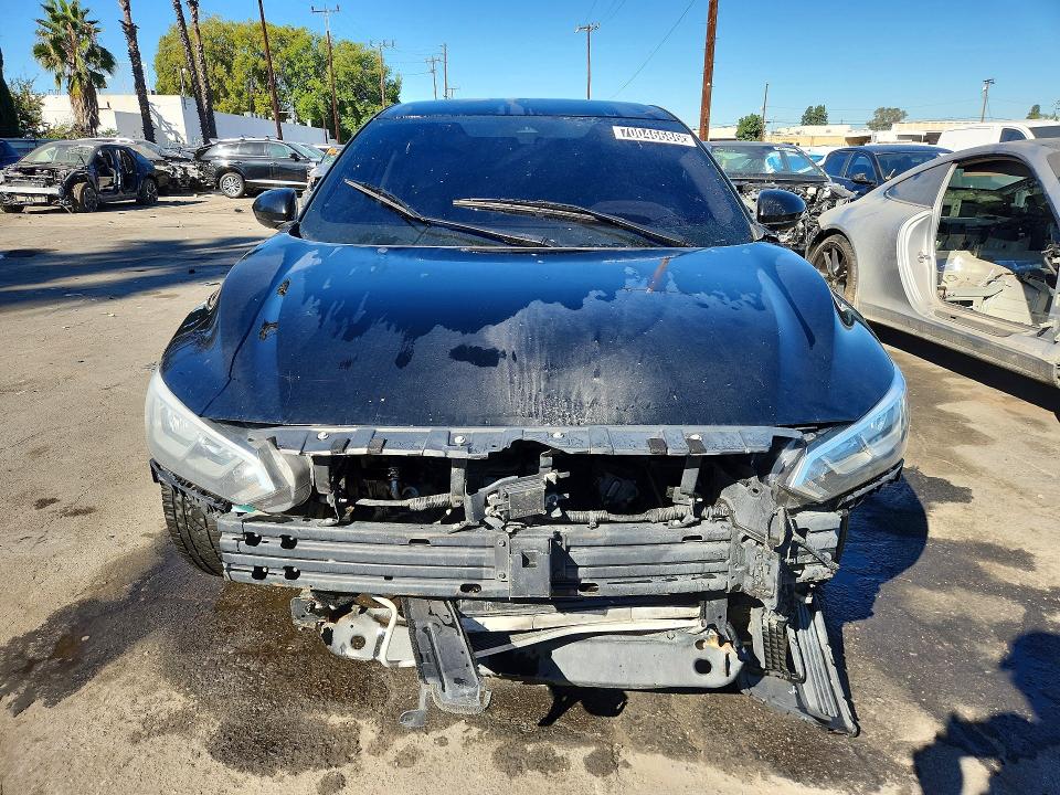 Снимка 5 от търг – 2020 NISSAN SENTRA с VIN 3N1AB8BV3LY209493