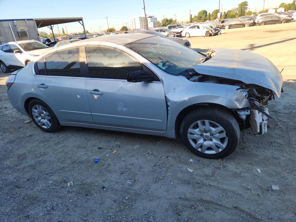 Photo 4 from auction – 2009 NISSAN ALTIMA with VIN 1N4AL21E89N480943
