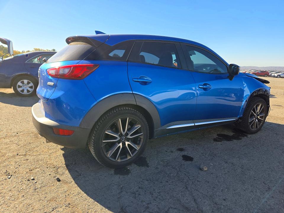 Снимка 3 от търг – 2016 MAZDA CX-3 с VIN JM1DKFD72G0132483