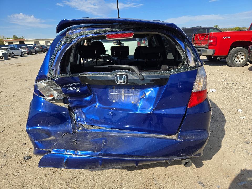 Photo 6 from auction – 2010 HONDA FIT with VIN JHMGE8G43AS027737