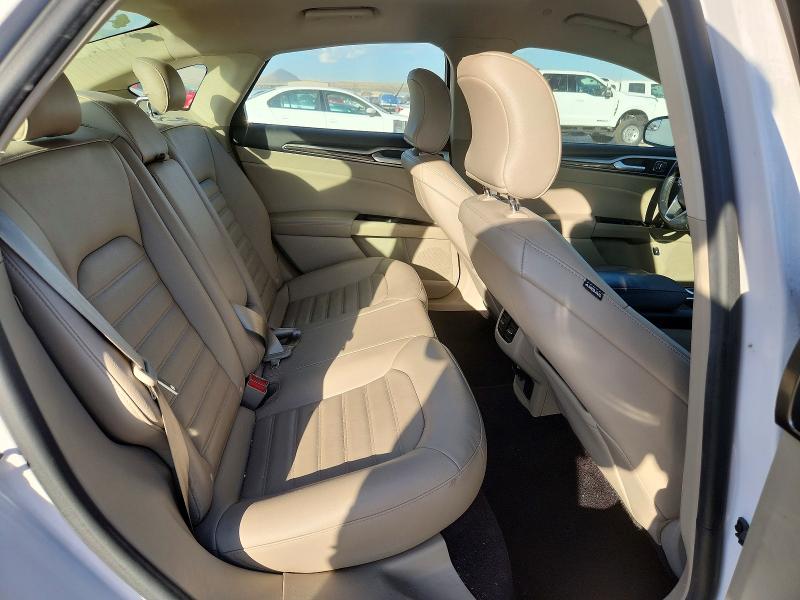 Фото 10 с аукциона – 2017 FORD FUSION с VIN 3FA6P0PU4HR285088
