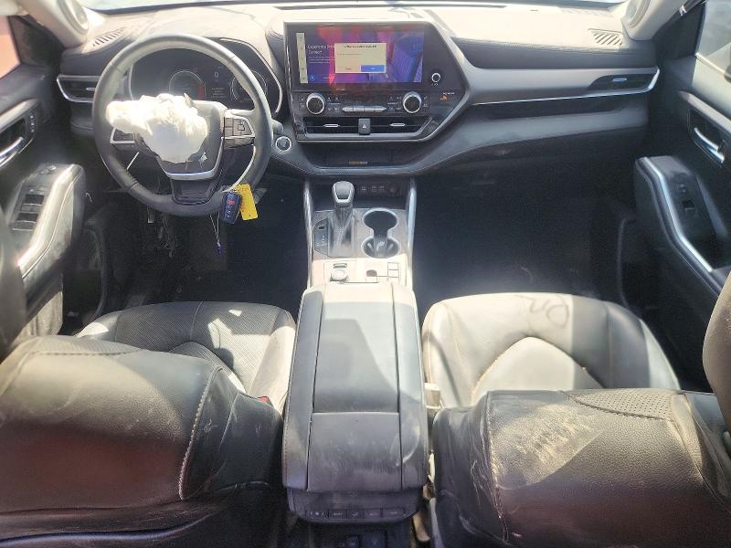 Photo 8 from auction – 2023 TOYOTA HIGHLANDER with VIN 5TDKDRBH9PS012742