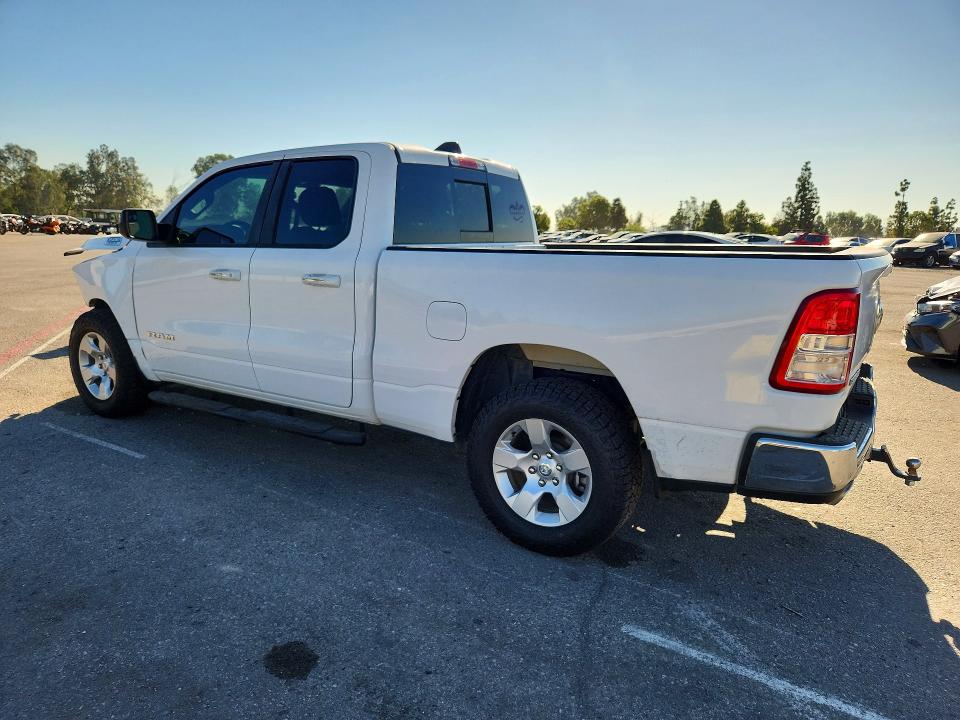 صورة رقم 2 من المزاد - 2019 RAM 1500 مع VIN 1C6RREBT2KN912806