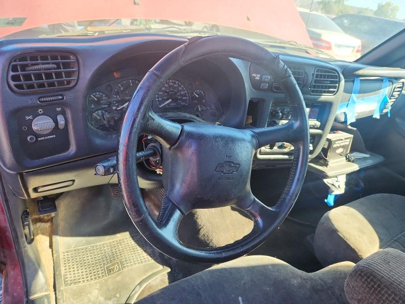 Снимка 8 от търг – 2002 CHEVROLET S TRUCK с VIN 1GCDT19W228126435