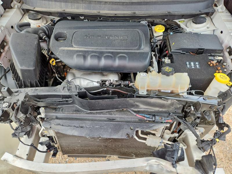 Photo 12 from auction – 2020 JEEP CHEROKEE with VIN 1C4PJLLB0LD552444