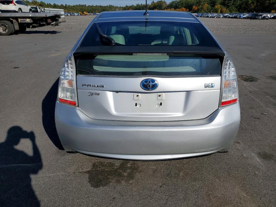 Foto 6 de la subasta – 2010 TOYOTA PRIUS con VIN JTDKN3DU7A0125152
