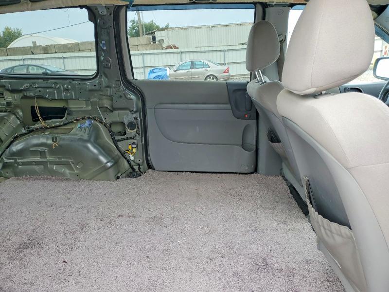 Photo 11 from auction – 2011 KIA SEDONA with VIN KNDMG4C73B6376186