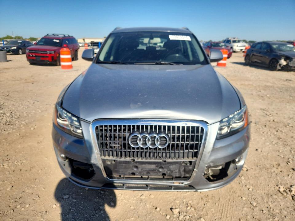 Снимка 5 от търг – 2011 AUDI Q5 с VIN WA1LFAFP2BA036110