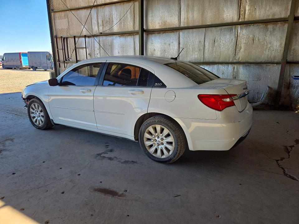 Снимка 2 от търг – 2013 CHRYSLER 200 с VIN 1C3CCBAB2DN568781