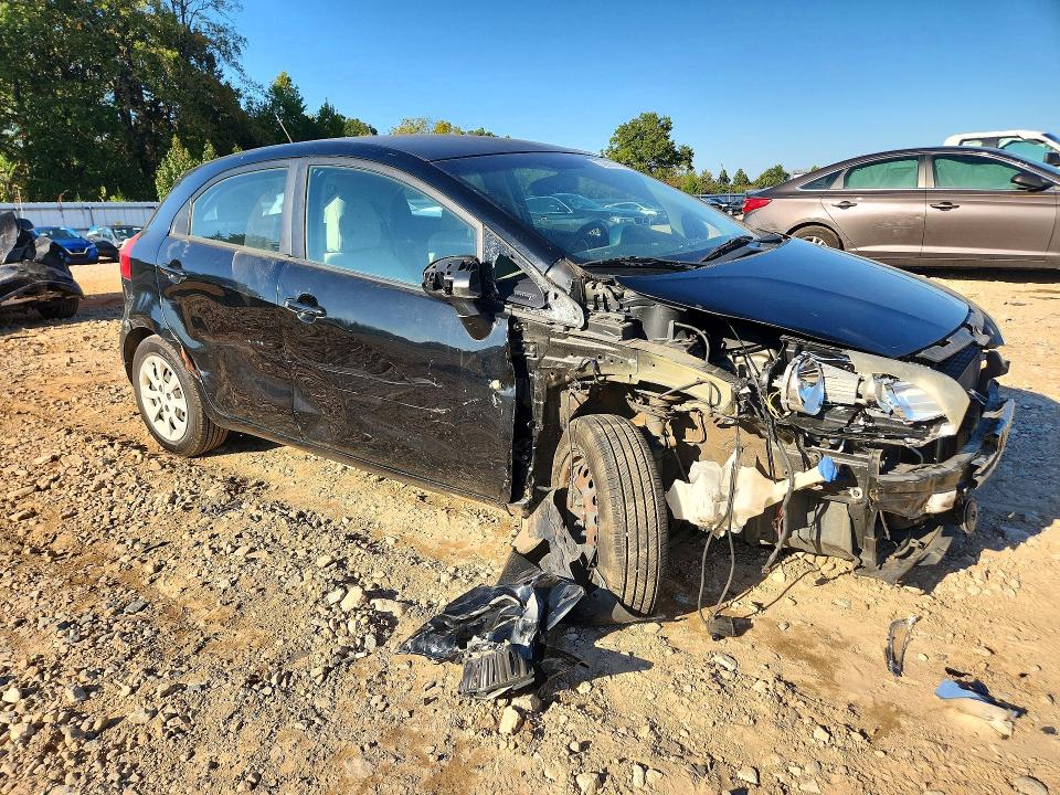 Zdjęcie 4 z aukcji – 2013 KIA RIO z VIN KNADM5A3XD6196654