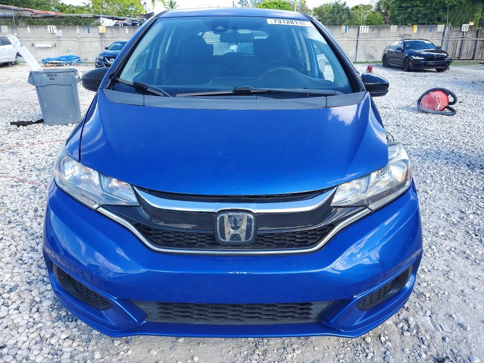 Снимка 5 от търг – 2018 HONDA FIT с VIN 3HGGK5H56JM704760