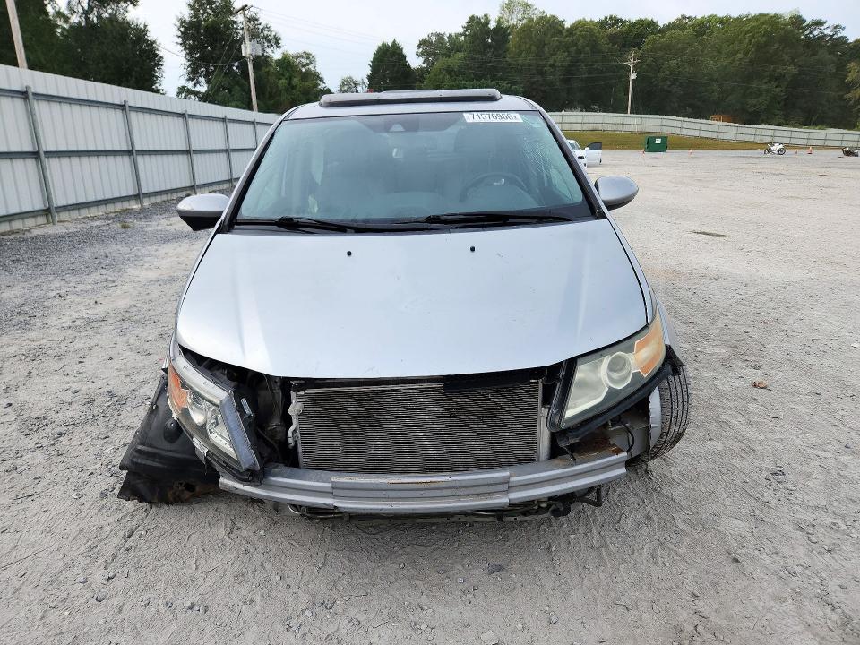 Снимка 5 от търг – 2017 HONDA ODYSSEY с VIN 5FNRL5H61HB000638