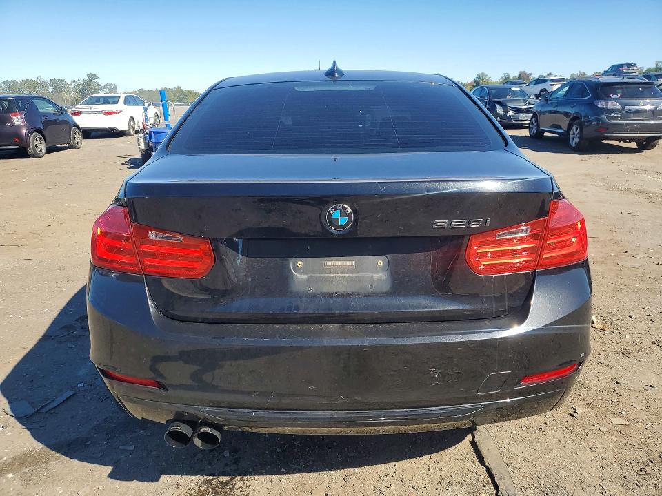 Фото 6 с аукциона – 2013 BMW 328 с VIN WBA3B5G57DNS04354