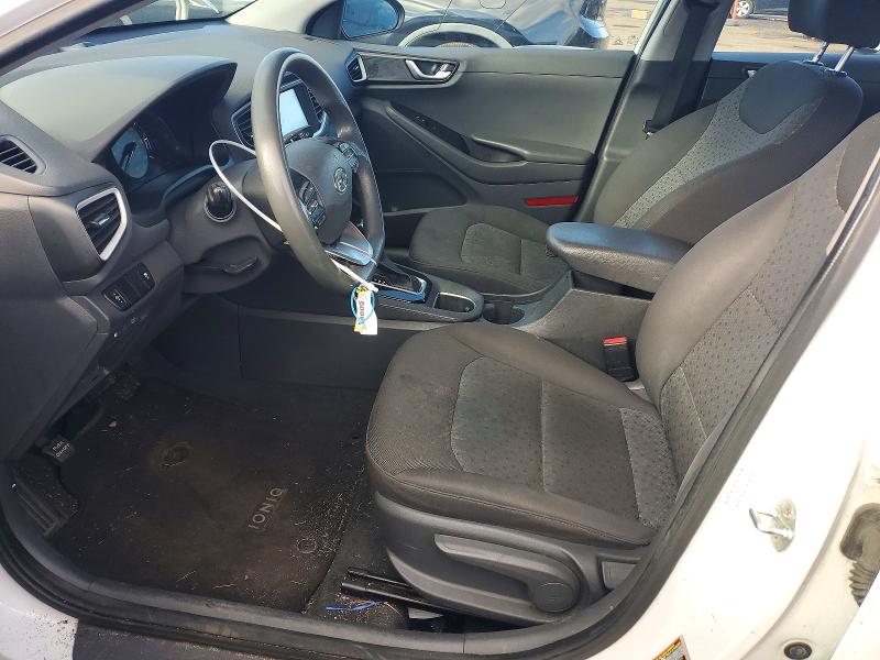Photo 7 from auction – 2017 HYUNDAI IONIQ with VIN KMHC65LC5HU030609