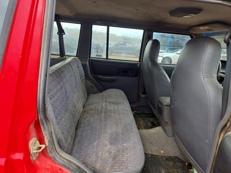 Photo 10 from auction – 1998 JEEP CHEROKEE with VIN 1J4FJ68S7WL101389