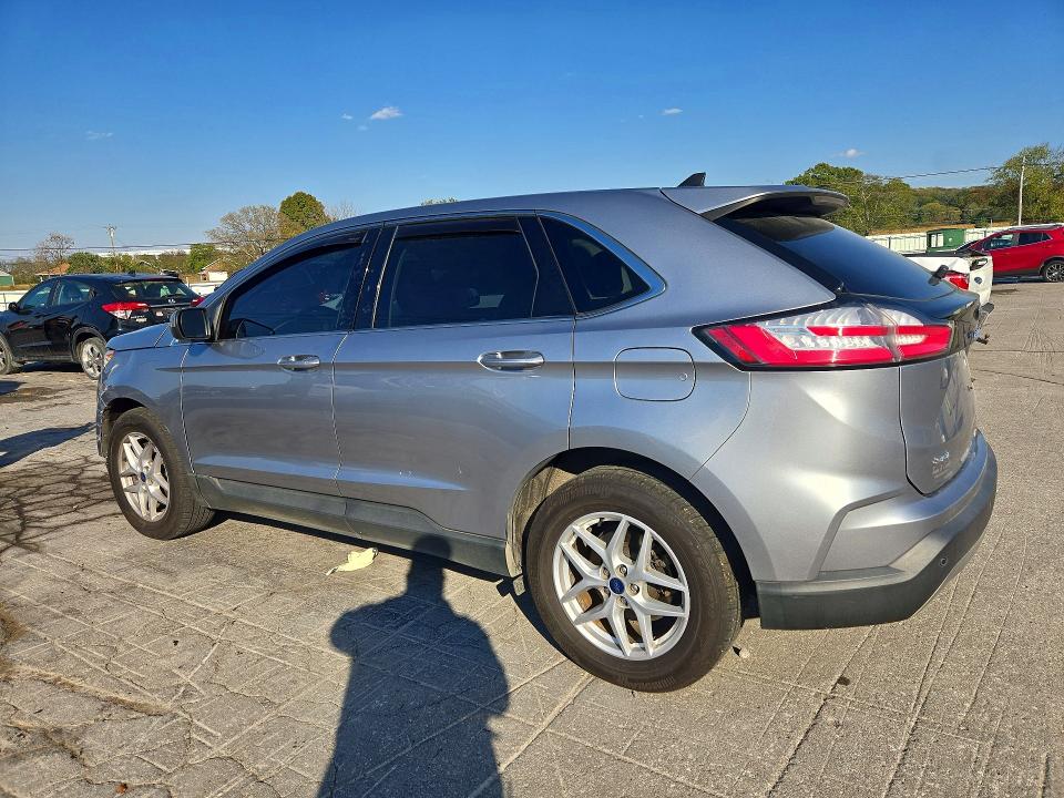 صورة رقم 2 من المزاد - 2021 FORD EDGE مع VIN 2FMPK3J92MBA02436