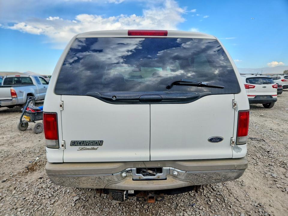 Фото 6 с аукциона – 2000 FORD EXCURSION с VIN 1FMNU43S4YEA30059