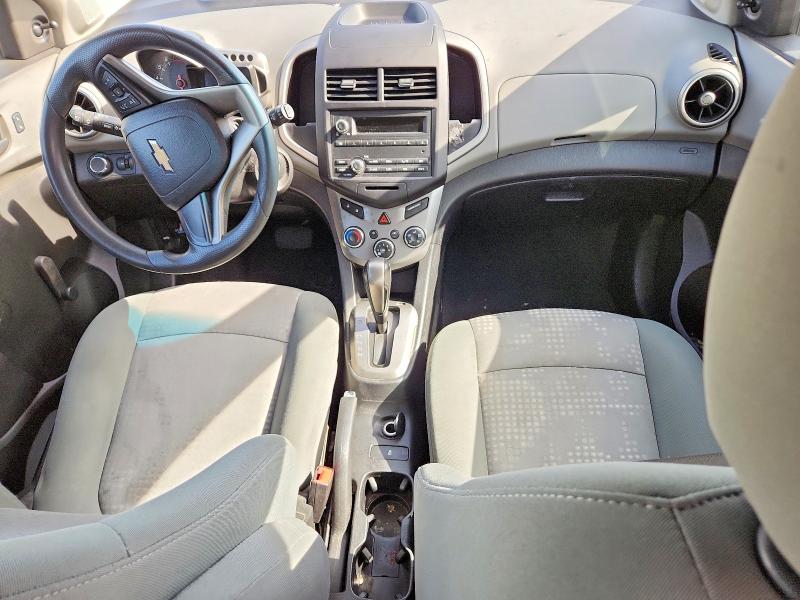 Foto 8 de la subasta – 2016 CHEVROLET SONIC con VIN 1G1JA6SG2G4174775