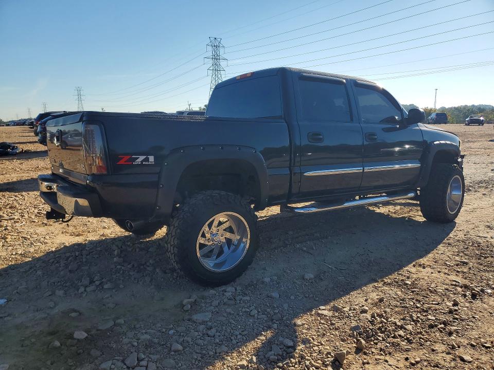 Photo 3 from auction – 2006 GMC NEW SIERRA with VIN 2GTEK13T961176053