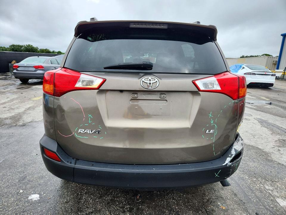 Снимка 6 от търг – 2015 TOYOTA RAV4 с VIN 2T3ZFREV6FW167997