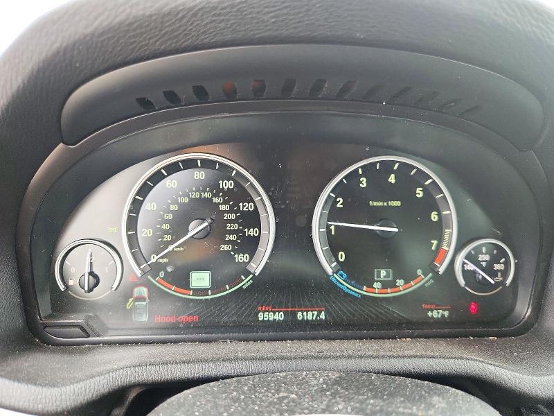 Снимка 9 от търг – 2016 BMW X3 с VIN 5UXWX9C55G0D71913
