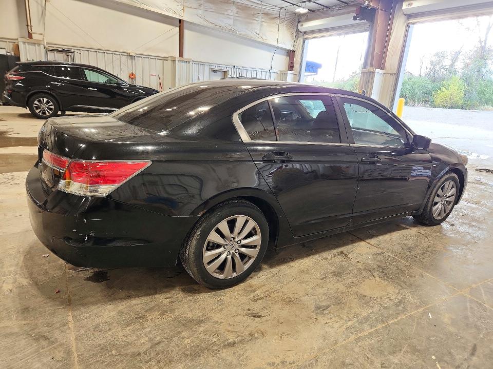 Снимка 3 от търг – 2012 HONDA ACCORD с VIN 1HGCP2F78CA007500