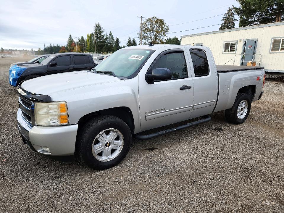 Photo 1 from auction – 2011 CHEVROLET SILVERADO with VIN 1GCRKSE32BZ109820