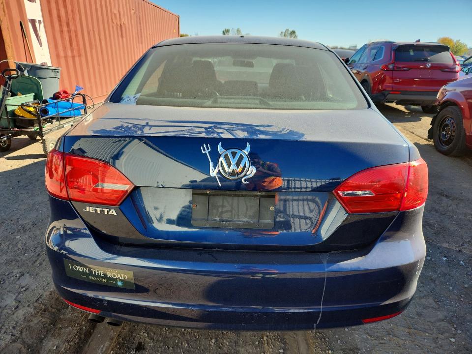 Снимка 6 от търг – 2013 VOLKSWAGEN JETTA с VIN 3VW2K7AJ6DM418498
