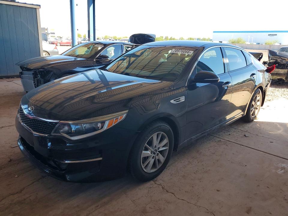 KIA OPTIMA 2016 с VIN 5XXGT4L31GG050563 - Снимка от търг
