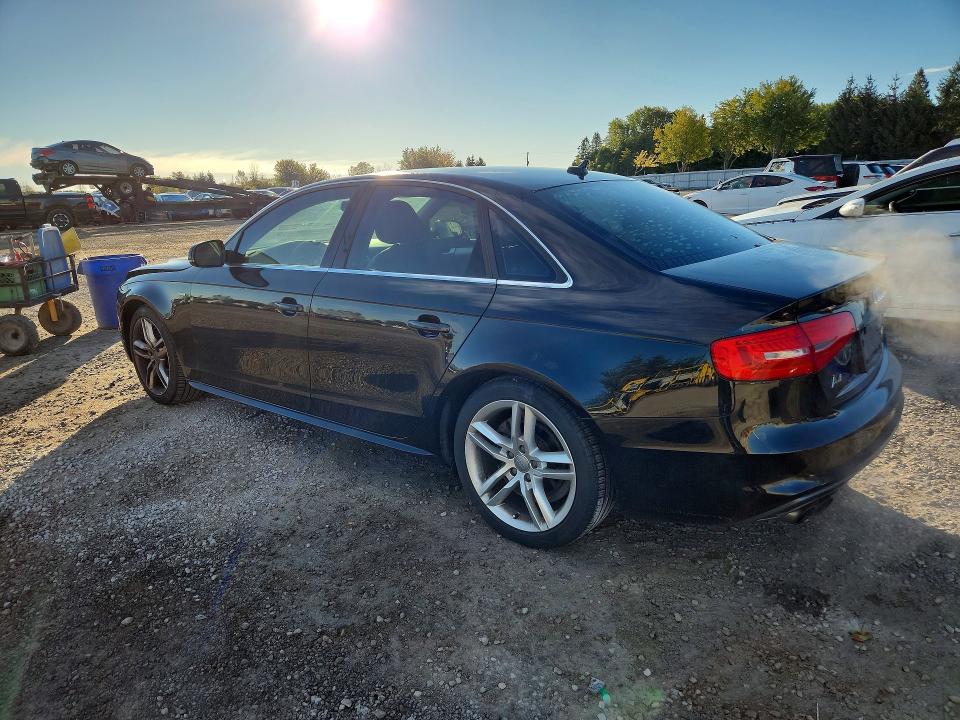 Снимка 2 от търг – 2016 AUDI A4 с VIN WAUKFCFL1GN009021