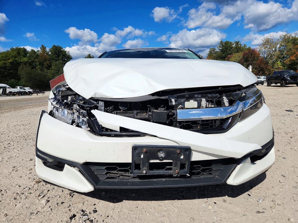 Photo 5 from auction – 2018 HONDA CLARITY with VIN JHMZC5F39JC009386