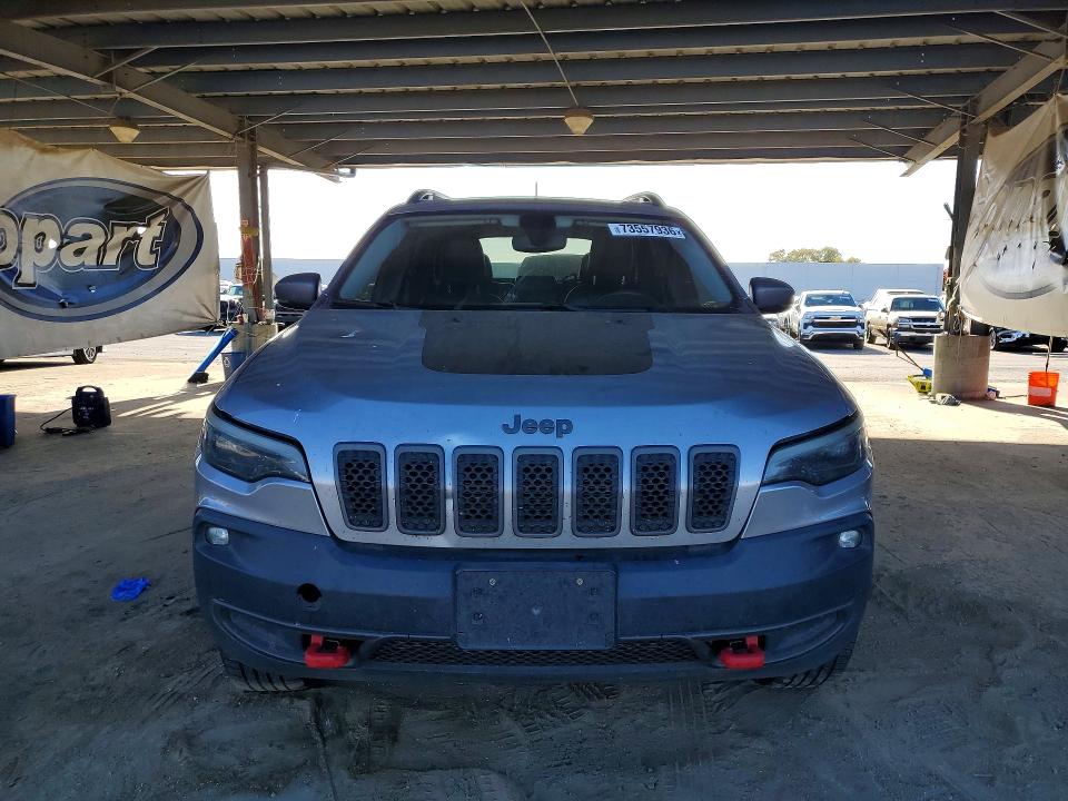 Снимка 5 от търг – 2019 JEEP CHEROKEE с VIN 1C4PJMBN9KD182921