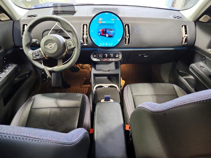 Снимка 8 от търг – 2025 MINI COUNTRYMAN с VIN WMZ23GA04S7P32567