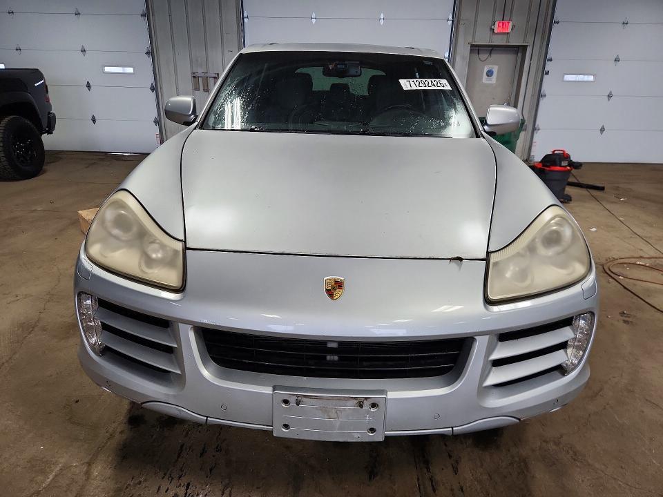 Zdjęcie 5 z aukcji – 2009 PORSCHE CAYENNE z VIN WP1AB29P69LA40202