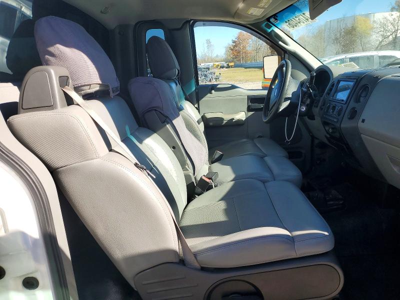 Снимка 10 от търг – 2006 FORD F150 с VIN 1FTRF12286NA59075