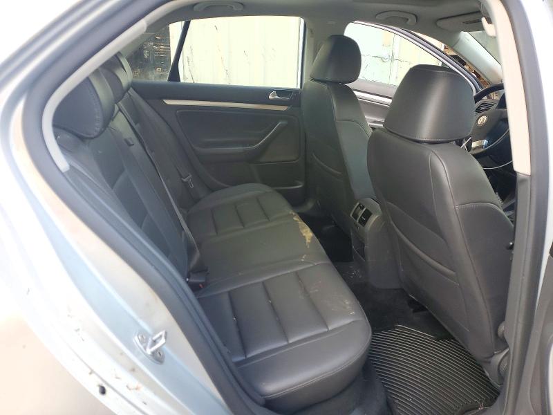 Photo 10 from auction – 2008 VOLKSWAGEN JETTA with VIN 3VWRZ71K98M135778