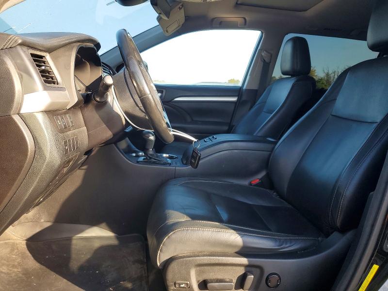 Photo 7 from auction – 2017 TOYOTA HIGHLANDER with VIN 5TDJZRFH6HS512253